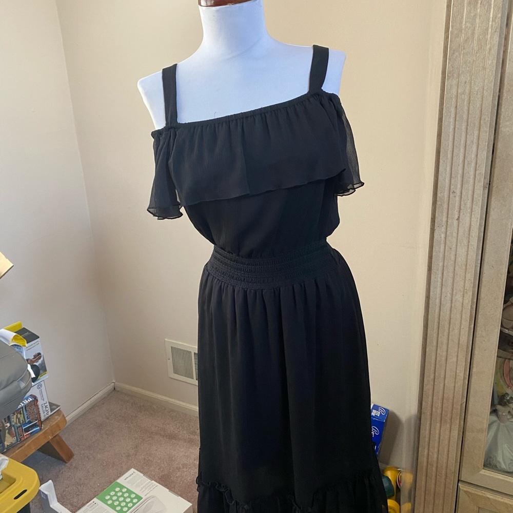 Black Tommy Hilfiger Peasant dress -Like new - Picture 2 of 5